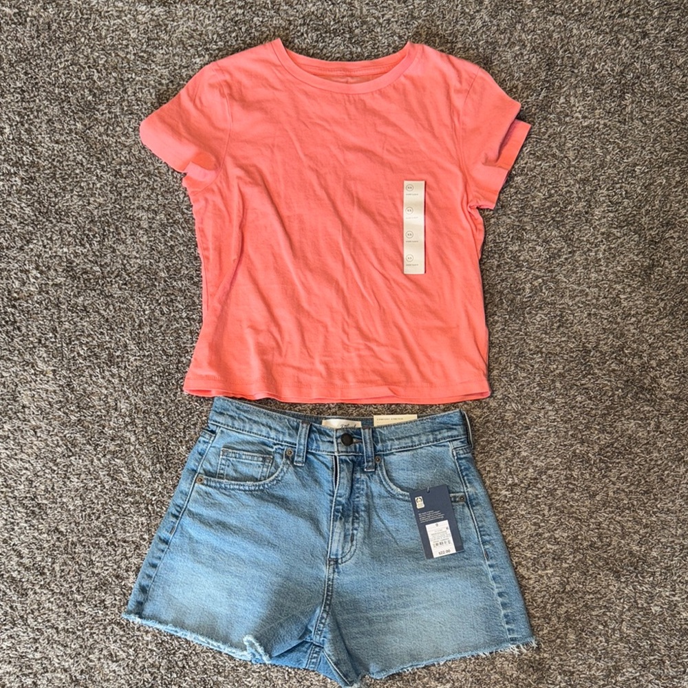 Coral T-Shirt and Denim Shorts Set Sz 0